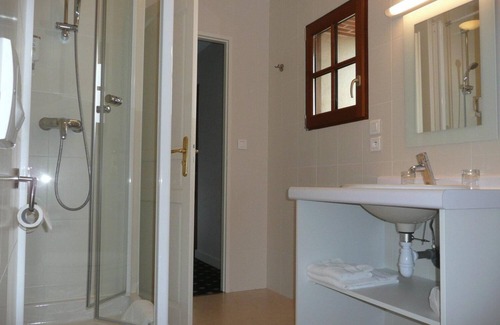 Crossac Hotel | Logis Hôtel La Ferme du Blanchot