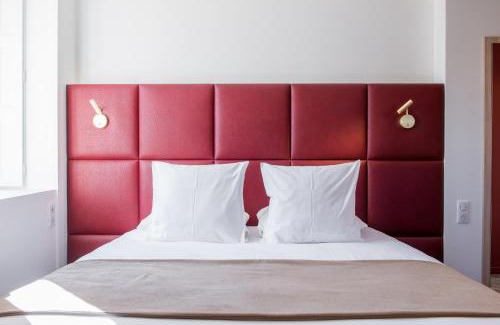 Joux Hotel | Logis Hôtel Le Tilia