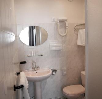 Baccarat Hotel | Logis Hôtel- Restaurant La Renaissance