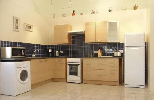 Berrie House | Loire Escapes - Le Grenier