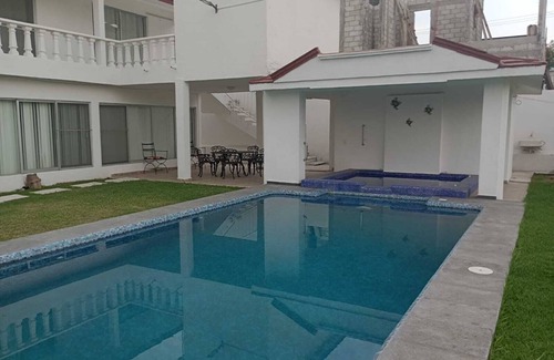 Lomas de Cocoyoc House | Lomas de Cocoyoc, México. Ven y Disfruta en Familia