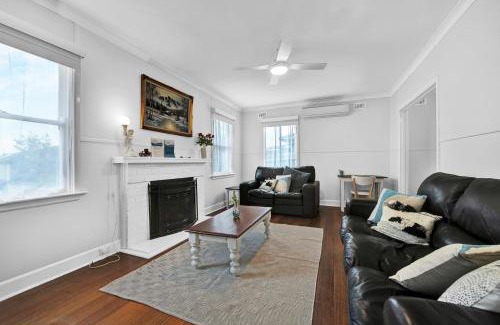 Frankston House | Long Island Beach House gateway to Mornington Peninsula#Free parking