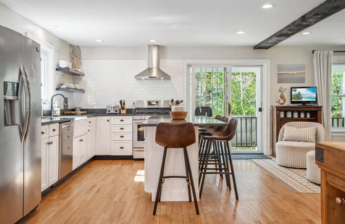 Rye House | Long John Landing | Heart of Rye | Near Beach