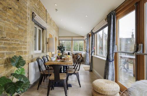 Longborough House | Longborough House