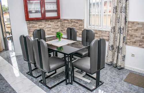 Buea Apartment | Longho Lodge Bundoma - Buea