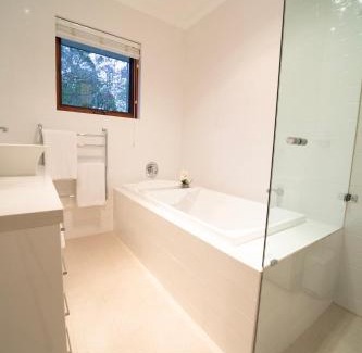 Macclesfield Bed & Breakfast | Longview Vineyard