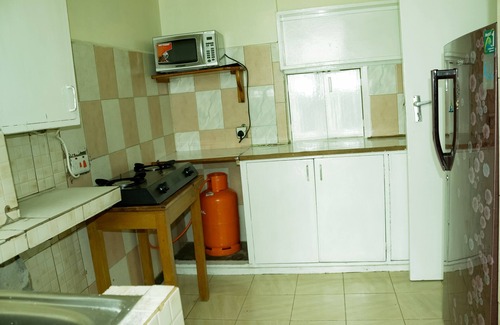 Central Business District House | Look no further.spacious bungalow