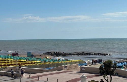 La Perla Apartment | Looking at the Sea. Beachfront