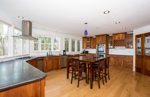 Brant Rock House | Looking for a HUGE family reunion house, Corporate Holiday Events