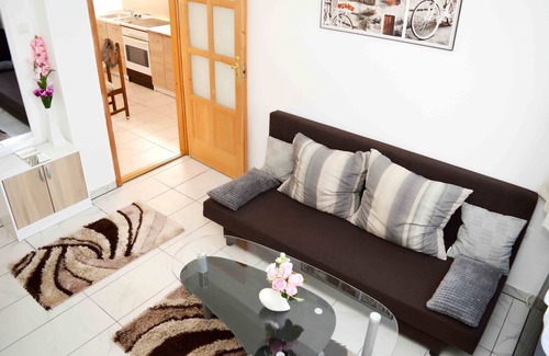 Heviz Apartment | Lorabel Apartmanház Hévíz