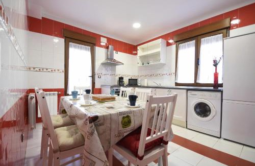 Coca House | LOS ALISOS Segovia