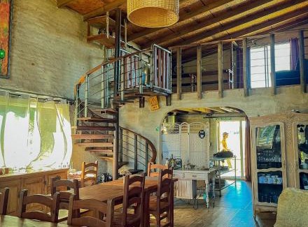 Rivera Hotel | Los Tres Rubios