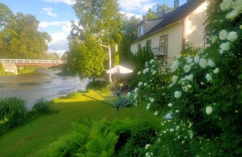 Poltsamaa Apartment | Lossi 8-6 Põltsamaa Lonny jõevaatega