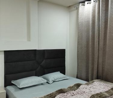 Mohal House | Lotus Inn River View