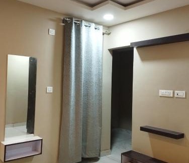 Mohal House | Lotus Inn River View