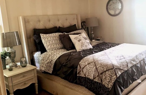 Granville Other | Loudon Crest Farm House