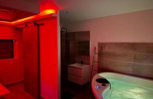 Le Gosier Ski Chalet | Love Room Ô Fruit de la passion