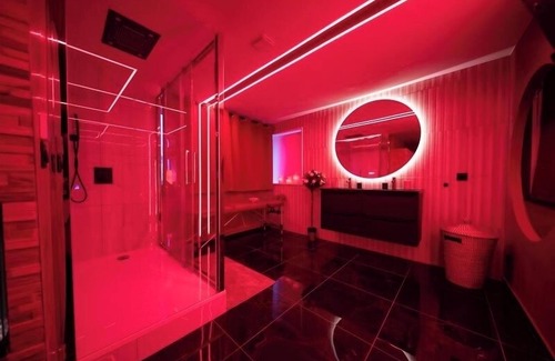 Ollioules Apartment | Love Room - Our limits