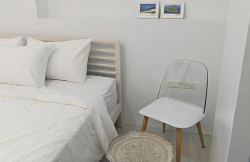 Sail Rock Beach House | Love Summer B&B