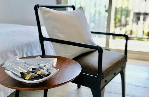 Sail Rock Beach House | Love Summer B&B