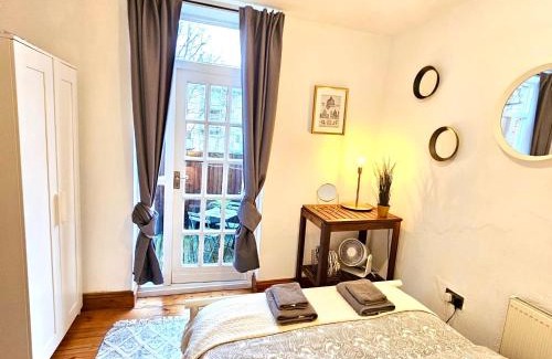 Tollington Apartment | Lovely 1 Bed Apartment 2 min to Station