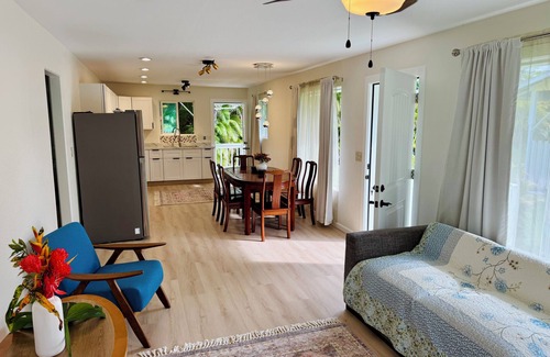 Kapoho House | Lovely 2-bedroom Hawaiiana near historic Pāhoa Town close to Black Sand Beaches