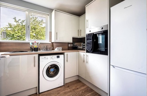 East Kilbride Apartment | Lovely 3 bed flat in E. Kilbride