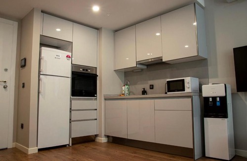 Bagcilar Apartment | Lovely and Smart Apartment next to 212 Outlet Mall