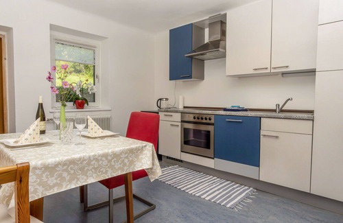 Nussdorf am Attersee Apartment | Lovely apartment for 4 people with terrace