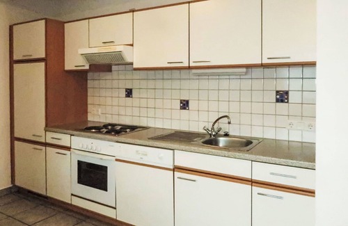Fendels Apartment | Lovely apartment for 4 guests with WIFI, TV, terrace and pets allowed