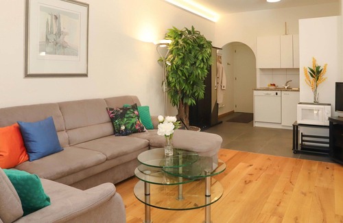 Champex-Lac Apartment | Lovely apartment for 4 guests with WIFI, TV and balcony