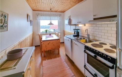 Kungshamn Apartment | Lovely Apartment In Kungshamn