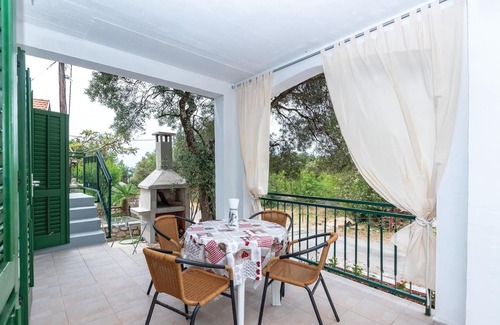 Orebic Apartment | Lovely apartment in Osobljava with WiFi