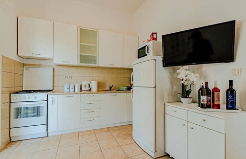 Orebic Apartment | Lovely apartment in Osobljava with WiFi