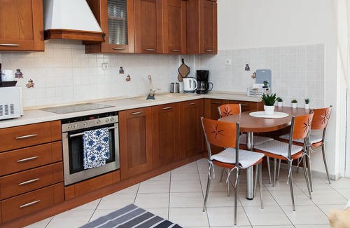 Peristeri Apartment | Lovely apt. in Peristeri