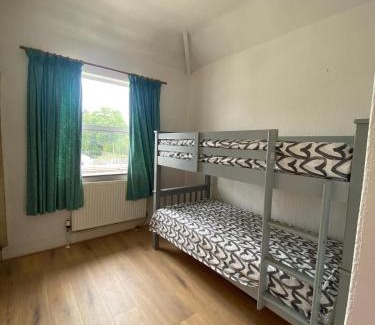 Glasnevin House | Lovely bed close to city center