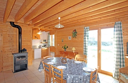 Le Syndicat Ski Chalet | Lovely chalet in Vosges with shared pool