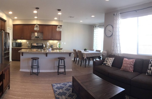 Paloma Del Sol Condo | Lovely Condo in Heart of Temecula (minimum 31 days)