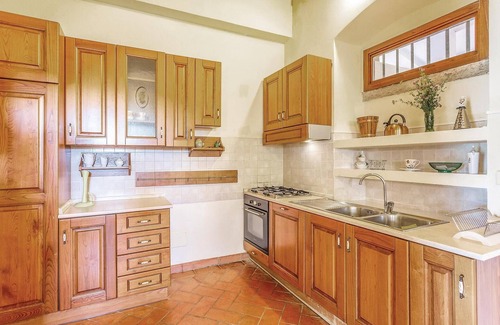 Puliciano House | Lovely home in Arezzo (AR) with WiFi