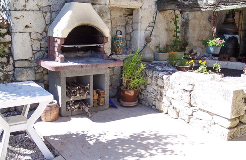 Cauzac House | Lovely home in Cauzac with kitchen