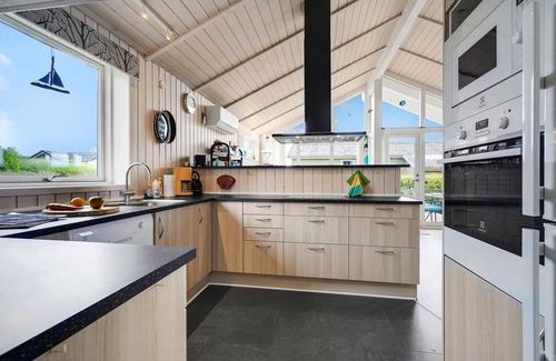 Faaborg House | Lovely home in Faaborg with WiFi