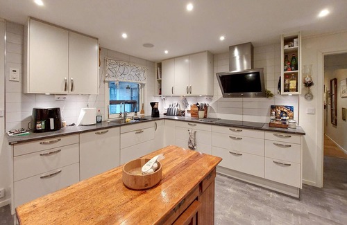 Gullbrandstorp House | Lovely home in Gullbrandstorp with WiFi