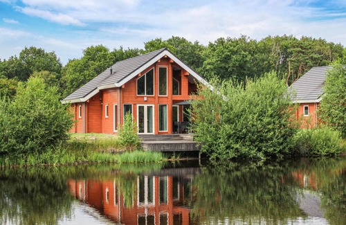 Heel House | Lovely home in HEEL with house sea view