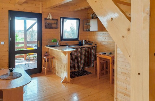 Plesna House | Lovely home in Kladno with kitchen