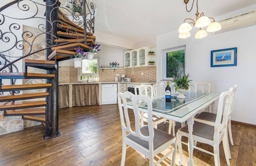 Kremena House | Lovely home in Kremena with sauna