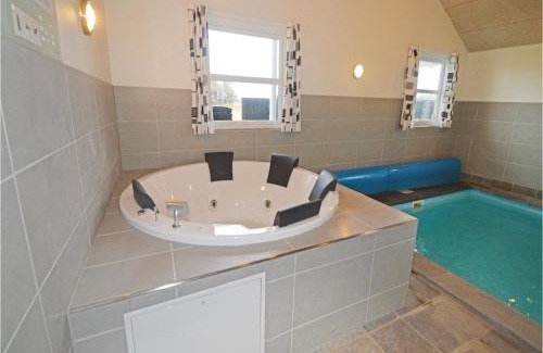 Nr. Lyngby House | Lovely Home In Løkken With Wifi