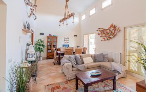 Cala Mesquida House | Lovely Home In Mallorca With Wifi