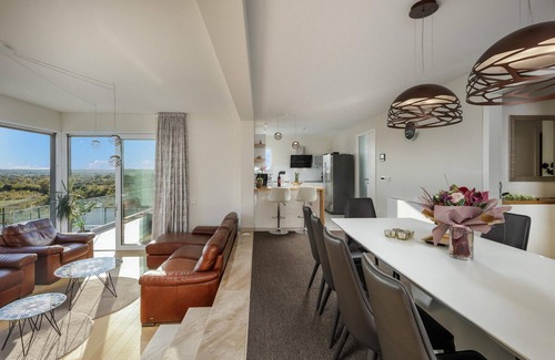 Poljica House | Lovely home in Poljica-Brig with sauna