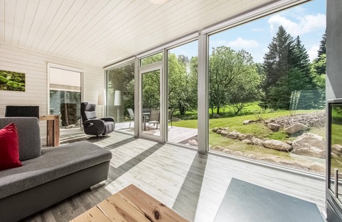 Ruhla House | Lovely home in Ruhla with sauna