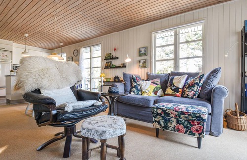 Sønder Nissum House | Lovely home in Ulfborg